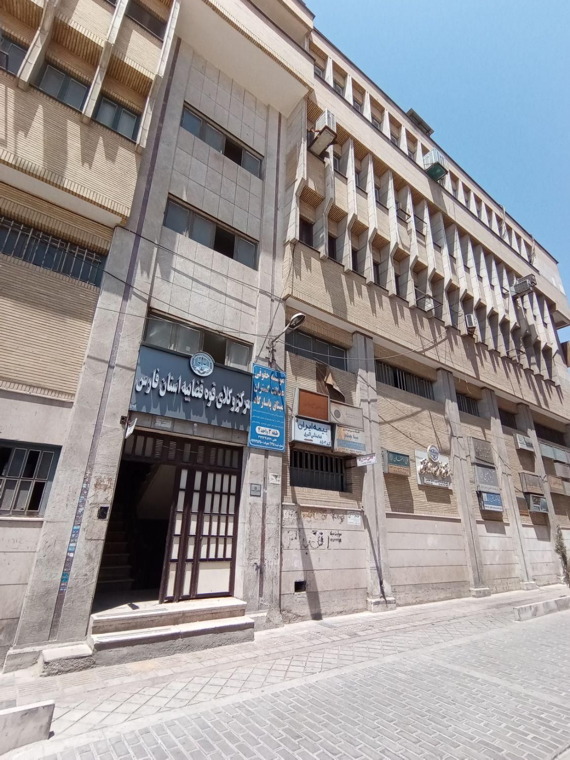 فروش اداری ۱۰۷ متر بر اصلی/مجموعه فعال/نـقد/تهاتر|فروش دفتر کار، اتاق اداری، مطب|شیراز, بازار|دیوار