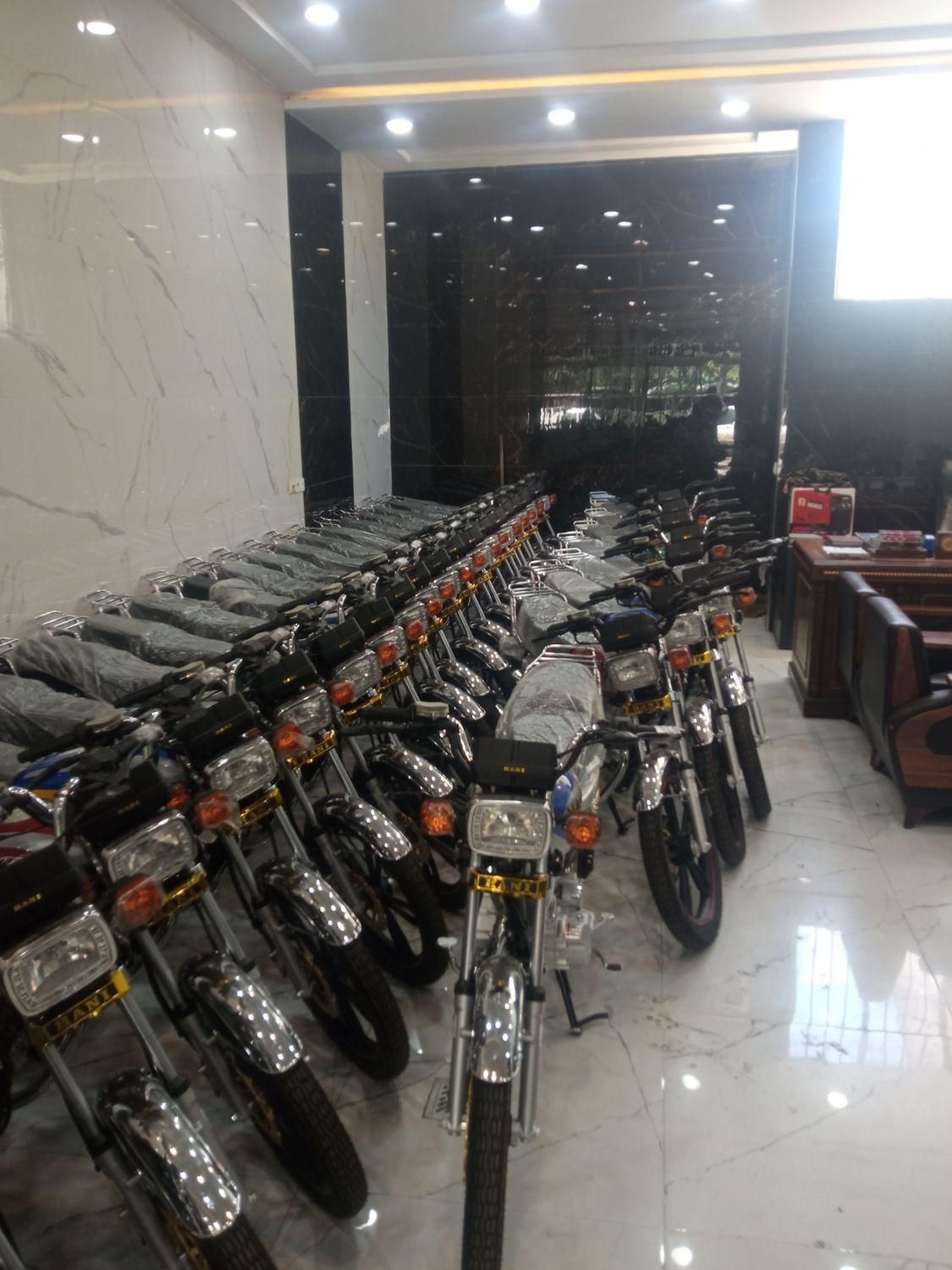 بدون نیاز به ضامن و چک صاحب موتور شوید نو/کارکرده|موتورسیکلت|مشهد, طبرسی شمالی|دیوار