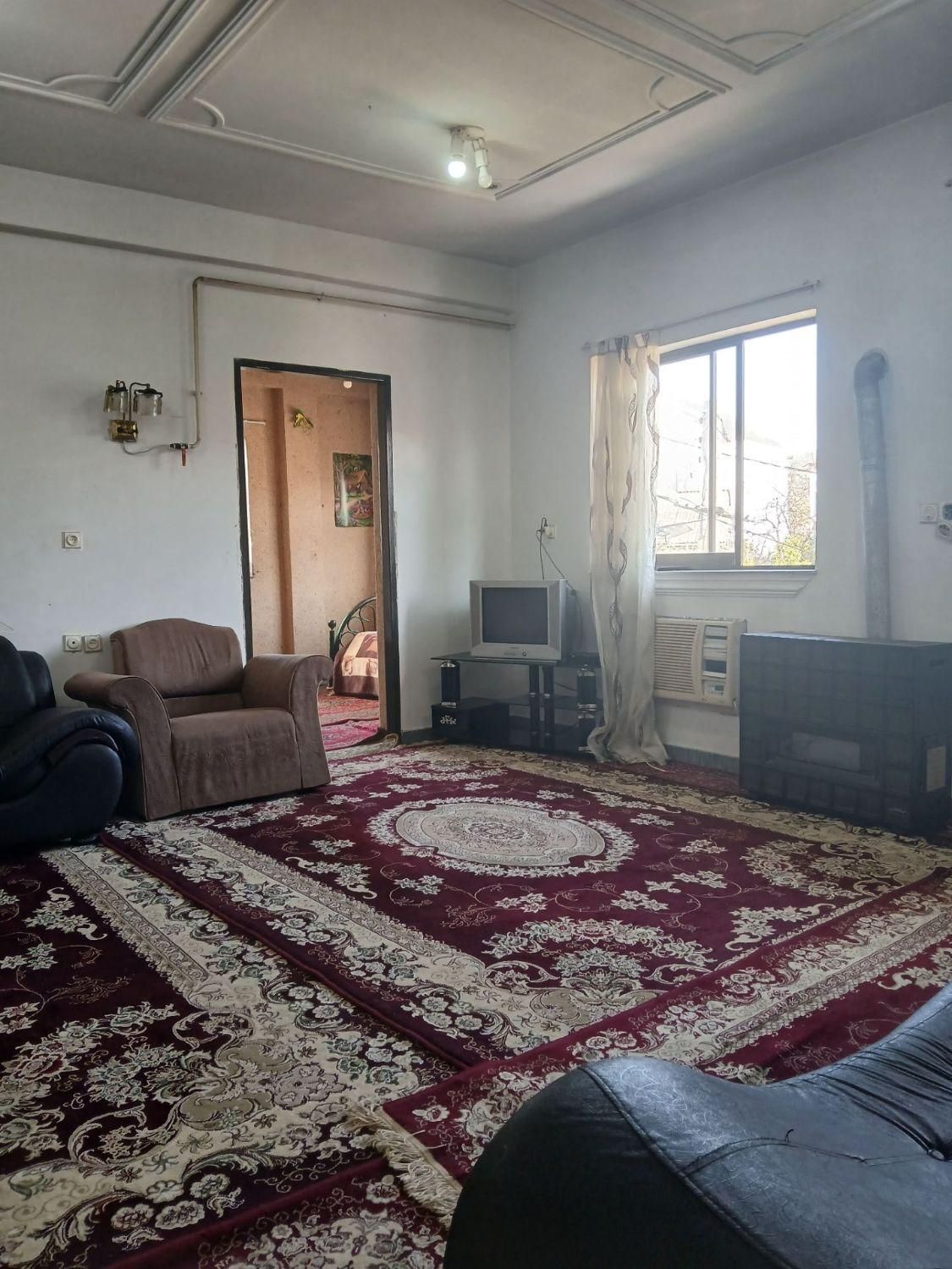 اجاره روزانه/هفتگی/ماهانه آپارتمان ۱۲۰ متر|اجارهٔ کوتاه‌مدت آپارتمان و سوئیت|لاهیجان, کوی استادان|دیوار
