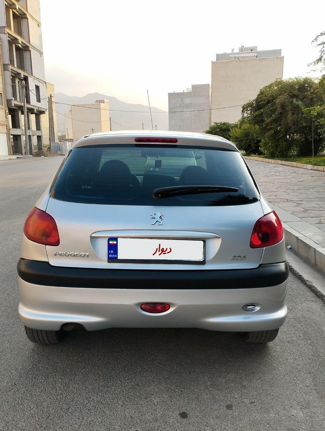 پژو 206|خودرو سواری و وانت|همدان, |دیوار