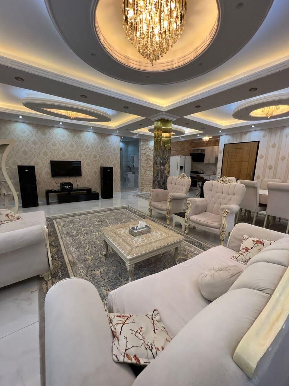 اجاره آپارتمان / ویلای جنگلی / ساحلی / استخردار|اجارهٔ کوتاهمدت آپارتمان و سوئیت|آستارا, |دیوار