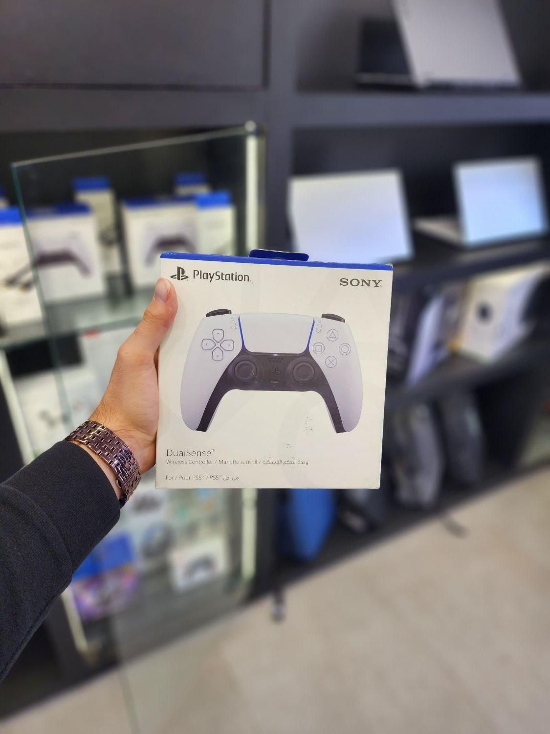 فروش اقساطی انواع کنسول بازی ps4 پلی استیشن|کنسول، بازی ویدئویی و آنلاین|صومعه‌سرا, |دیوار