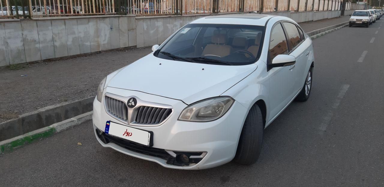برلیانس H330 اتوماتیک 1500cc، مدل ۱۳۹۵|خودرو سواری و وانت|مشهد, حجاب|دیوار