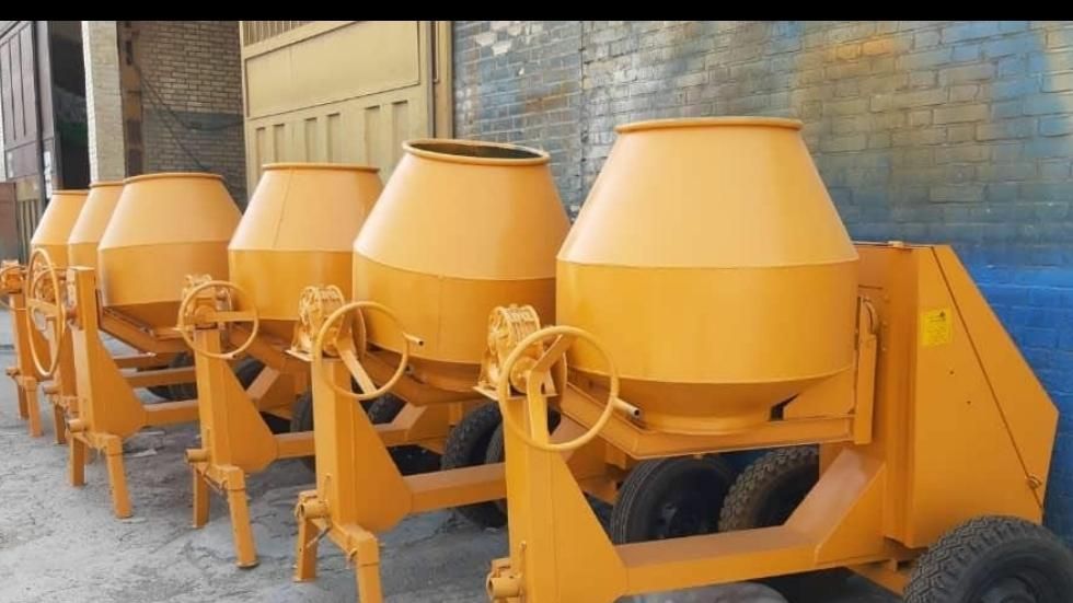 قالب فلزی بلوک زن سقفی جک سقفی میکسر|خدمات پیشه و مهارت|چابهار, |دیوار