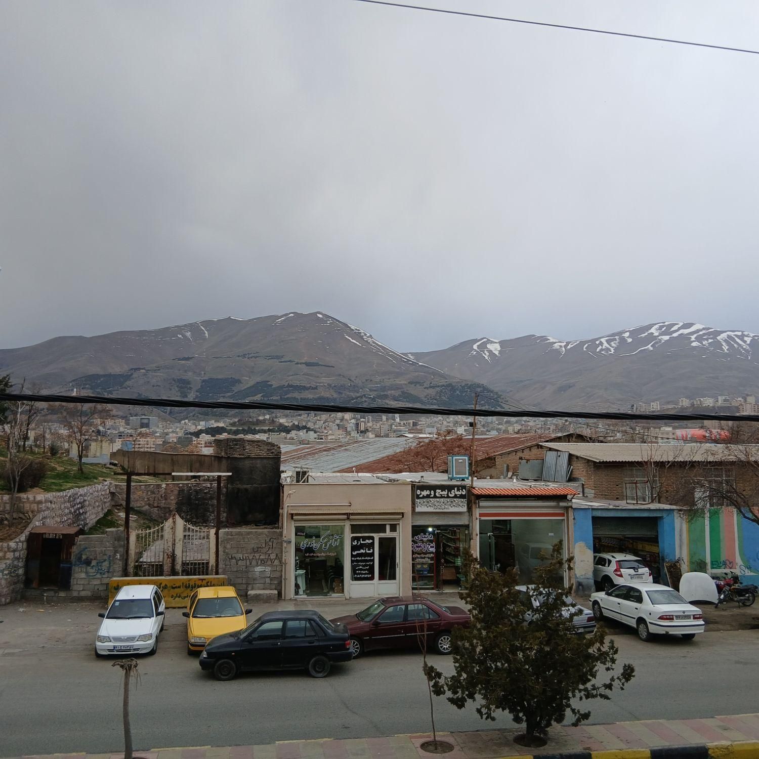 منزل مبله سویت مر‌کزشهر سوییت.‌ویلای دربست|اجارهٔ کوتاه‌مدت آپارتمان و سوئیت|سنندج, |دیوار