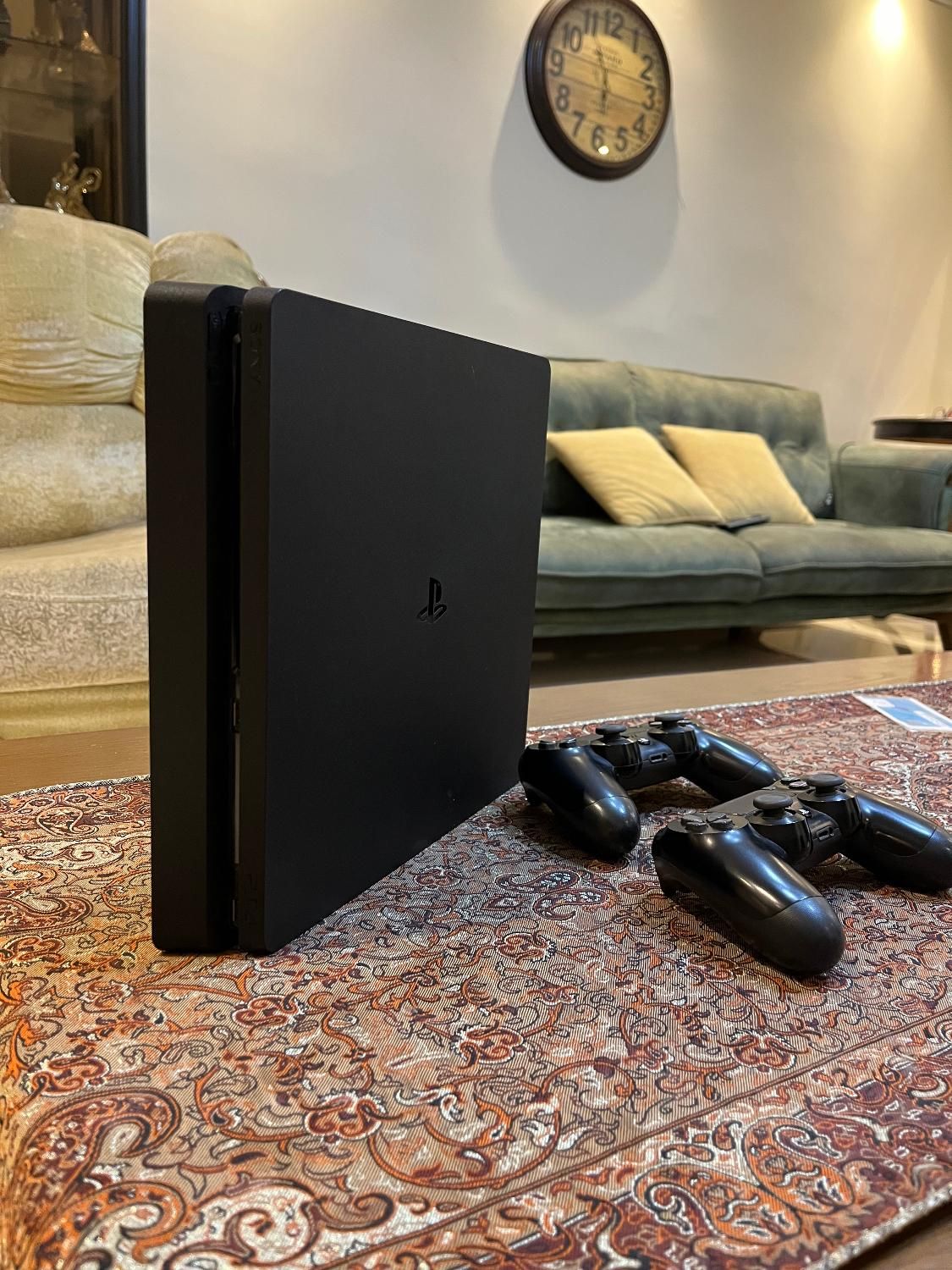 کنسول ps4 اسلیم ۵۰۰ گیگ|کنسول، بازی ویدئویی و آنلاین|تهران, سیدخندان|دیوار