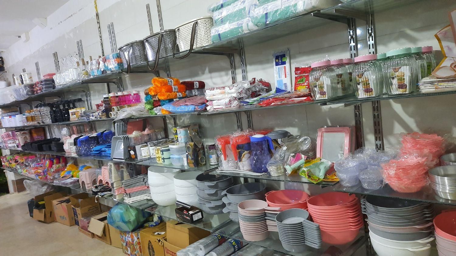 حراجی پلاسکو و بلور ۵۰ تومنی|حراج|کوهدشت, |دیوار