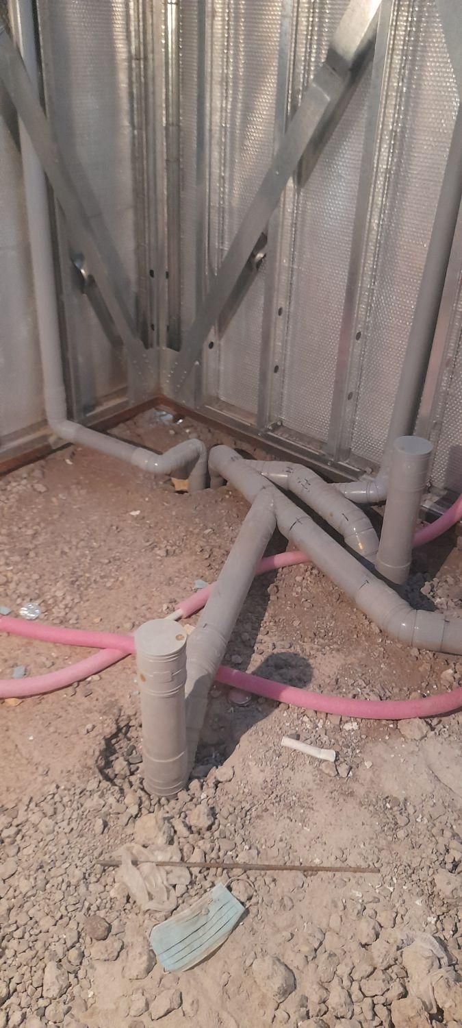 لوله کشی برق کشی بصورت حرفه ای|خدمات پیشه و مهارت|بم, |دیوار