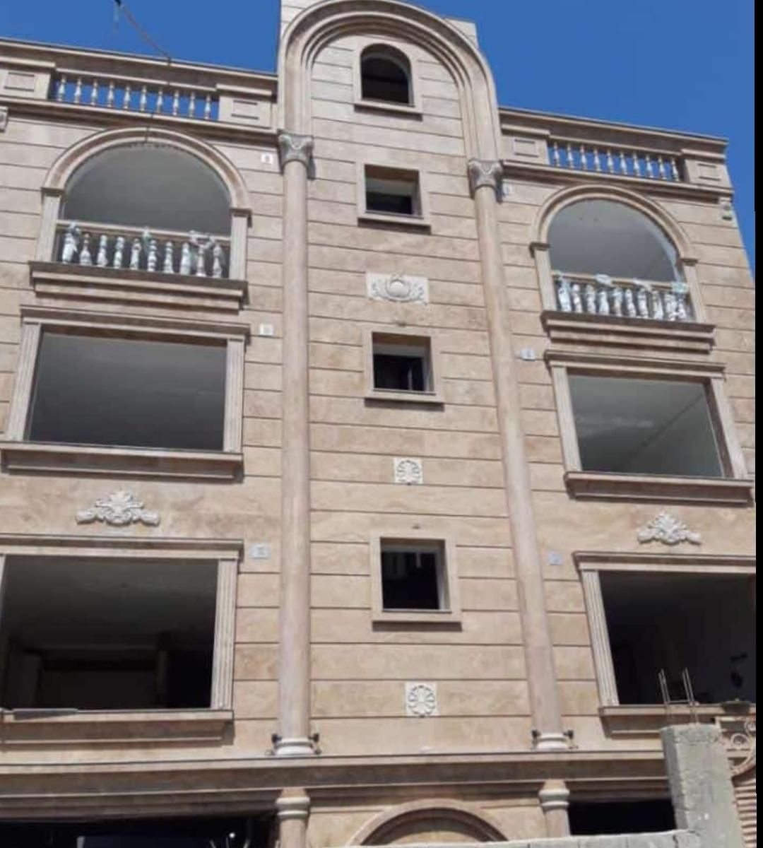 درب و پنجره دوجداره|مصالح و تجهیزات ساختمان|صدرا-فارس, فاز ۱|دیوار