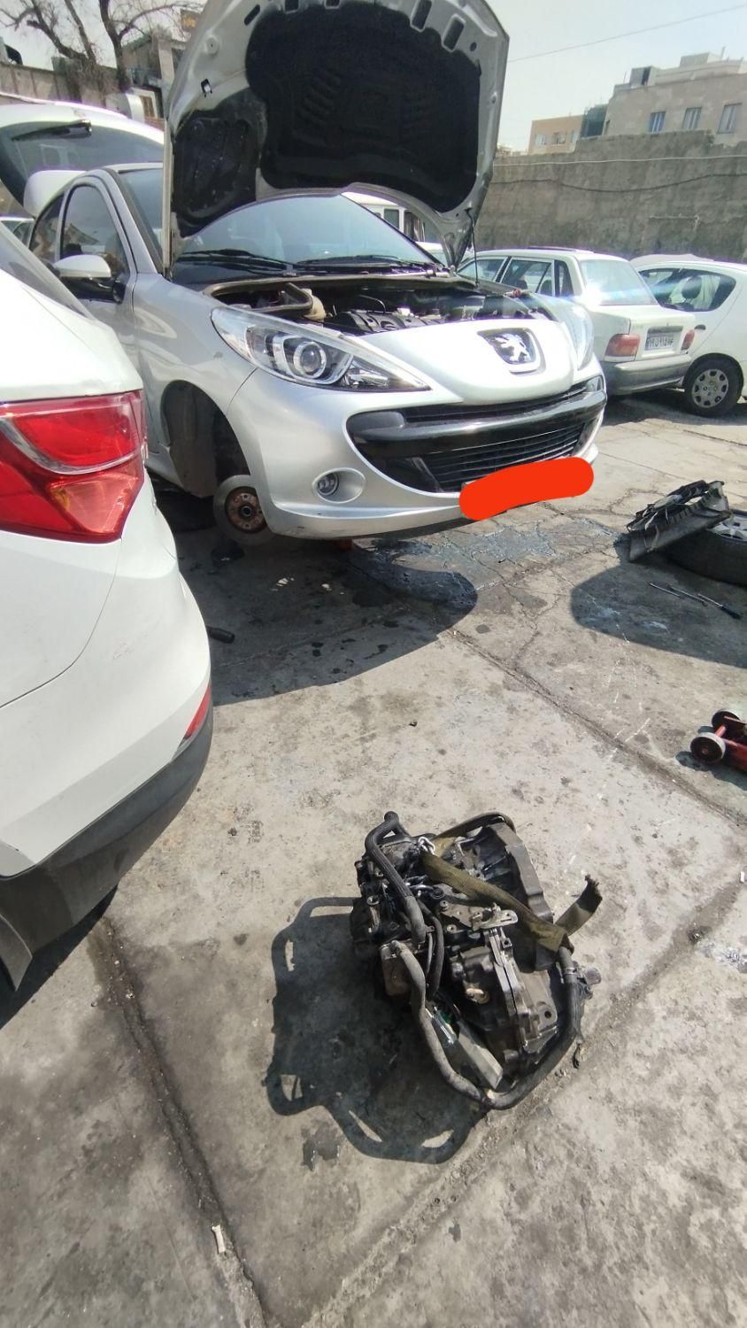 تعمیرگاه تعمیر تخصصی گیربکس اتومات ۲۰۶،۲۰۷،جک و۰۰۰|خدمات موتور و ماشین|تهران, شارق|دیوار
