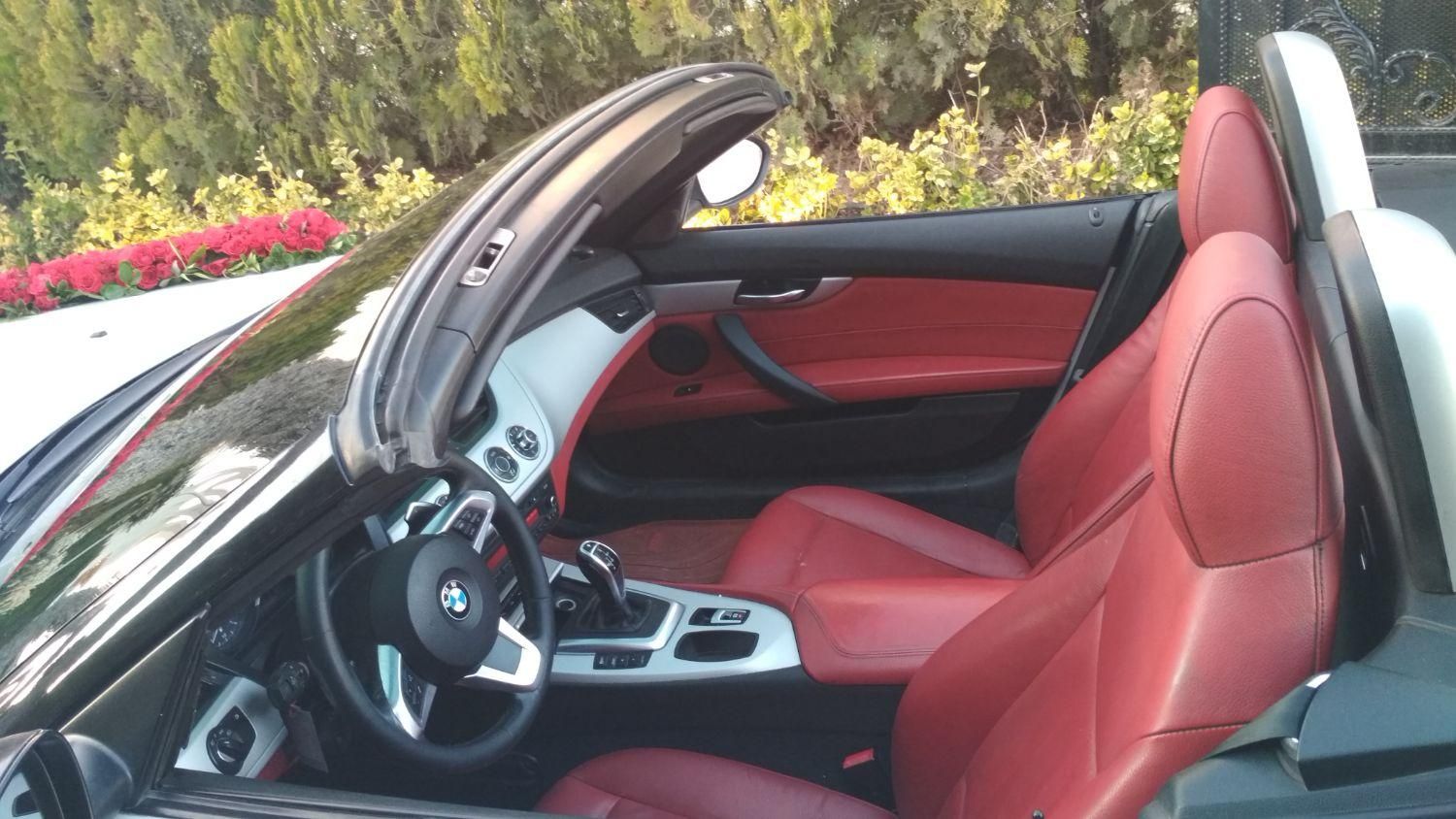 کرایه اجاره ماشین عروس BMWZ4 و سینمایی|خدمات پذیرایی، مراسم|تهران, نارمک|دیوار