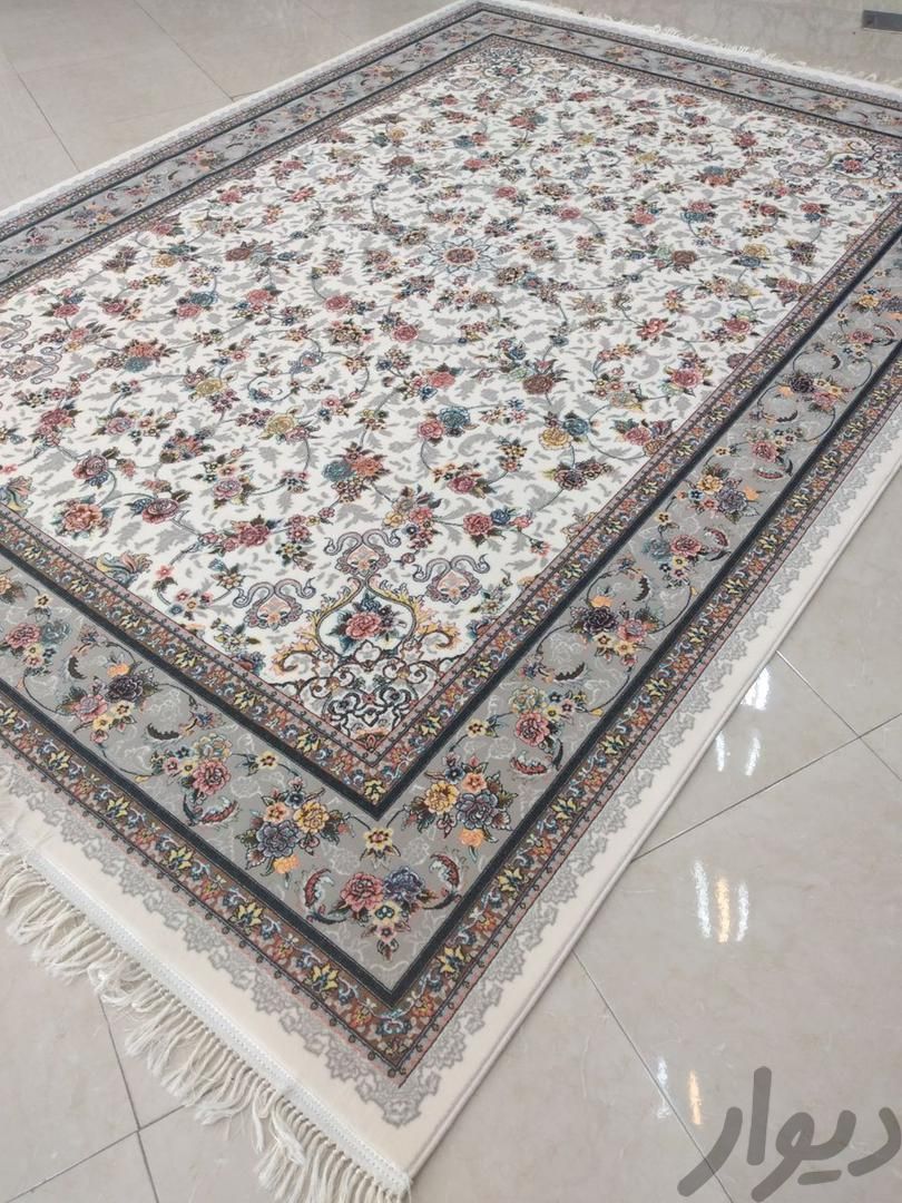 فرش قالیچه۱.۵×۲.۲۵ آکبند۷۰۰شانه نو|فرش|تبریز, |دیوار