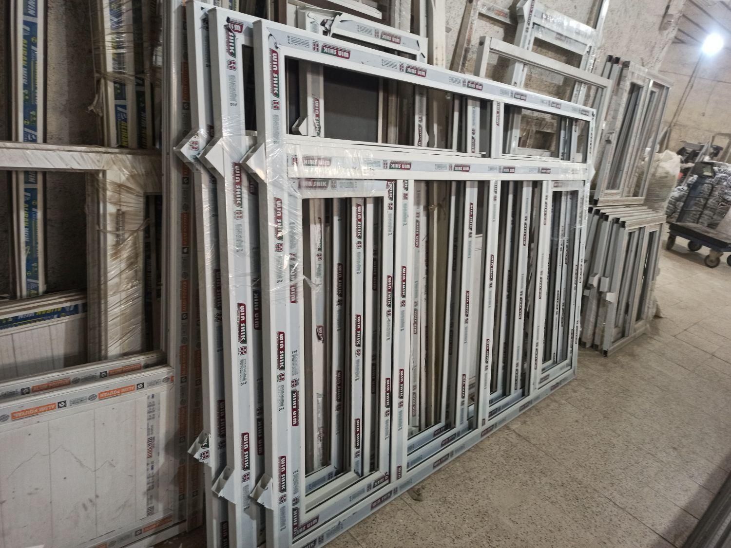 درب و پنجره pvc آلومینیوم تک ودوجداره  تراس و نصب|مصالح و تجهیزات ساختمان|مشهد, توس (بلوار توس)|دیوار
