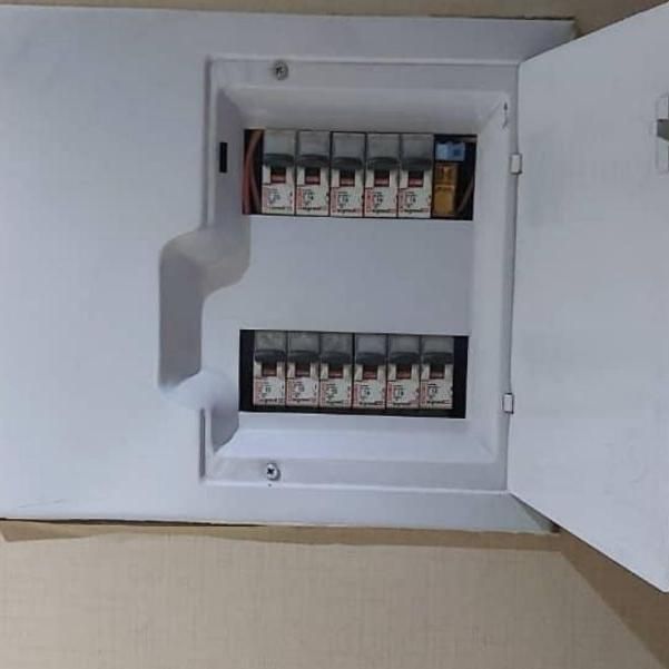 رفع اتصال برق/برقکار سیمکش برق کارسیم کش|خدمات پیشه و مهارت|ارومیه, |دیوار