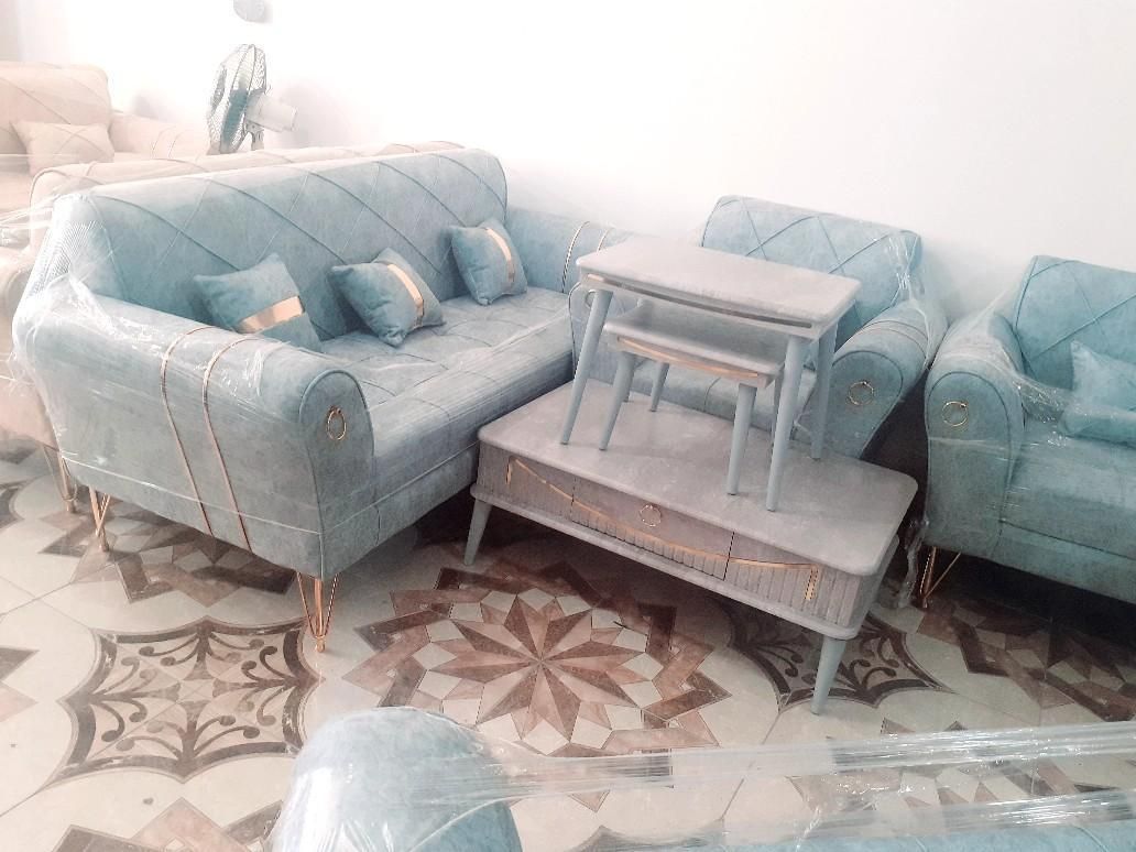 مبل. جدید. زنگوله ای|مبلمان خانگی و میز عسلی|ارومیه, |دیوار