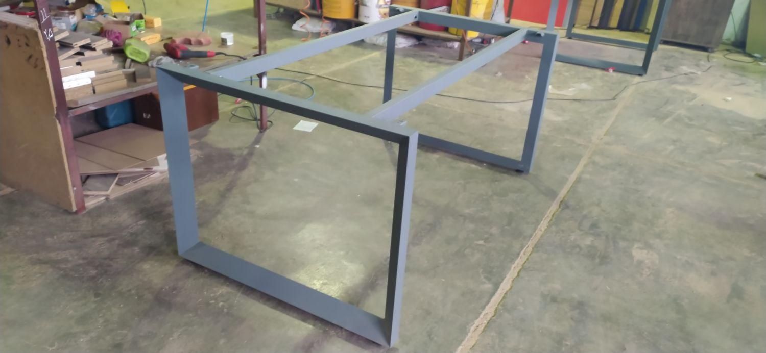 کنفرانس مدرن پایه فلزی 4 نفره 150*90|دفتر کار|کرج, چهارصد دستگاه|دیوار