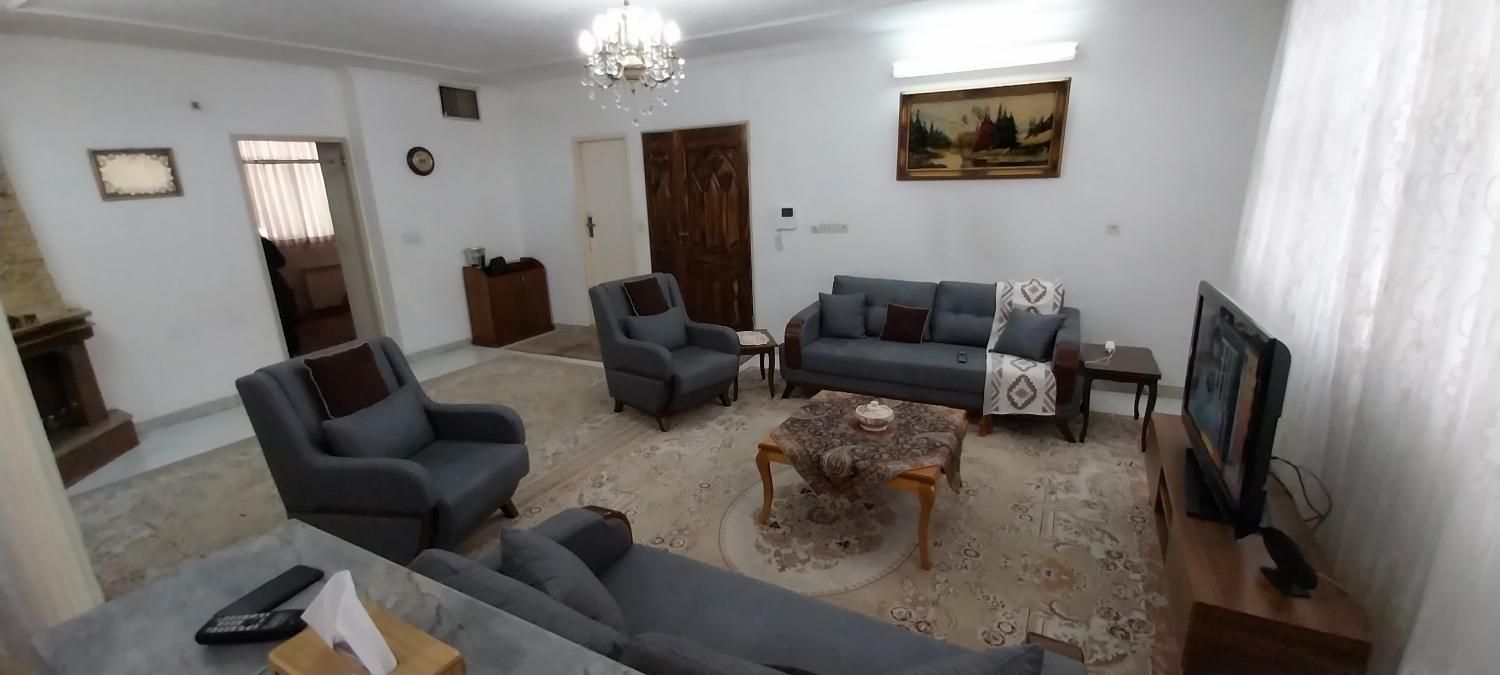 مهرویلا /خیابان رودکی ۸۳متر/طبقه اول روبه خیابان|فروش آپارتمان|کرج, مهرویلا جنوبی|دیوار