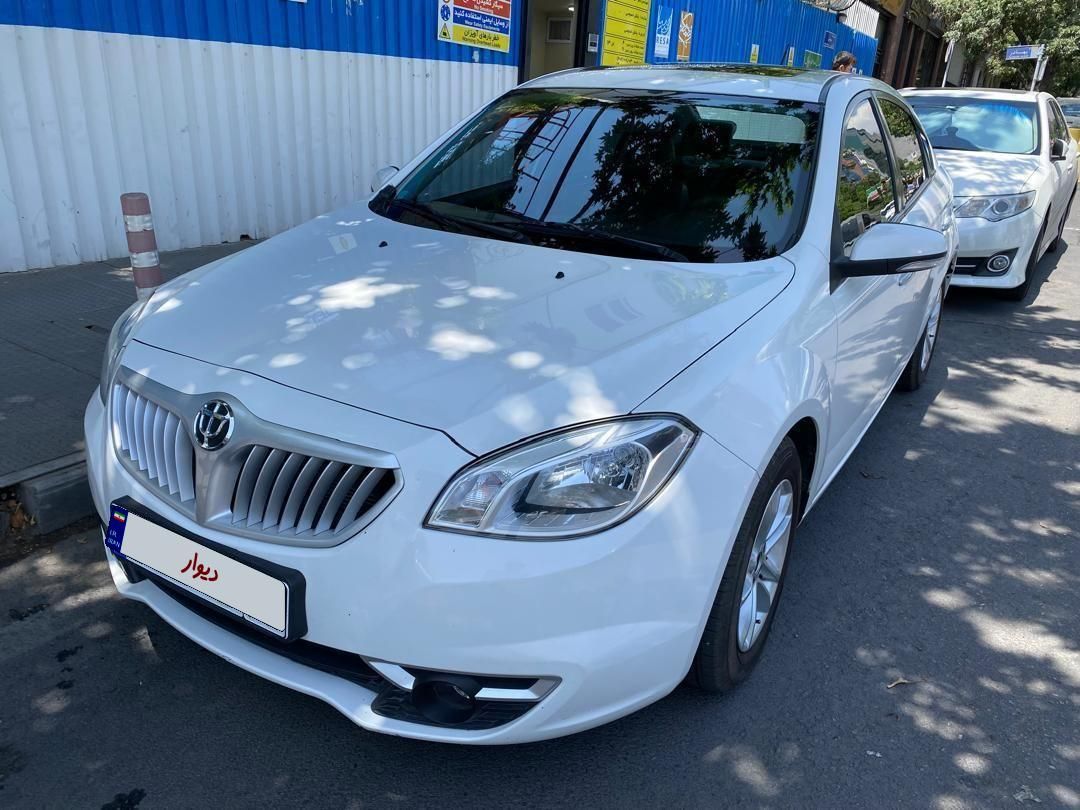 برلیانس H330 اتوماتیک 1650cc، مدل ۱۳۹۹|خودرو سواری و وانت|تهران, زرگنده|دیوار