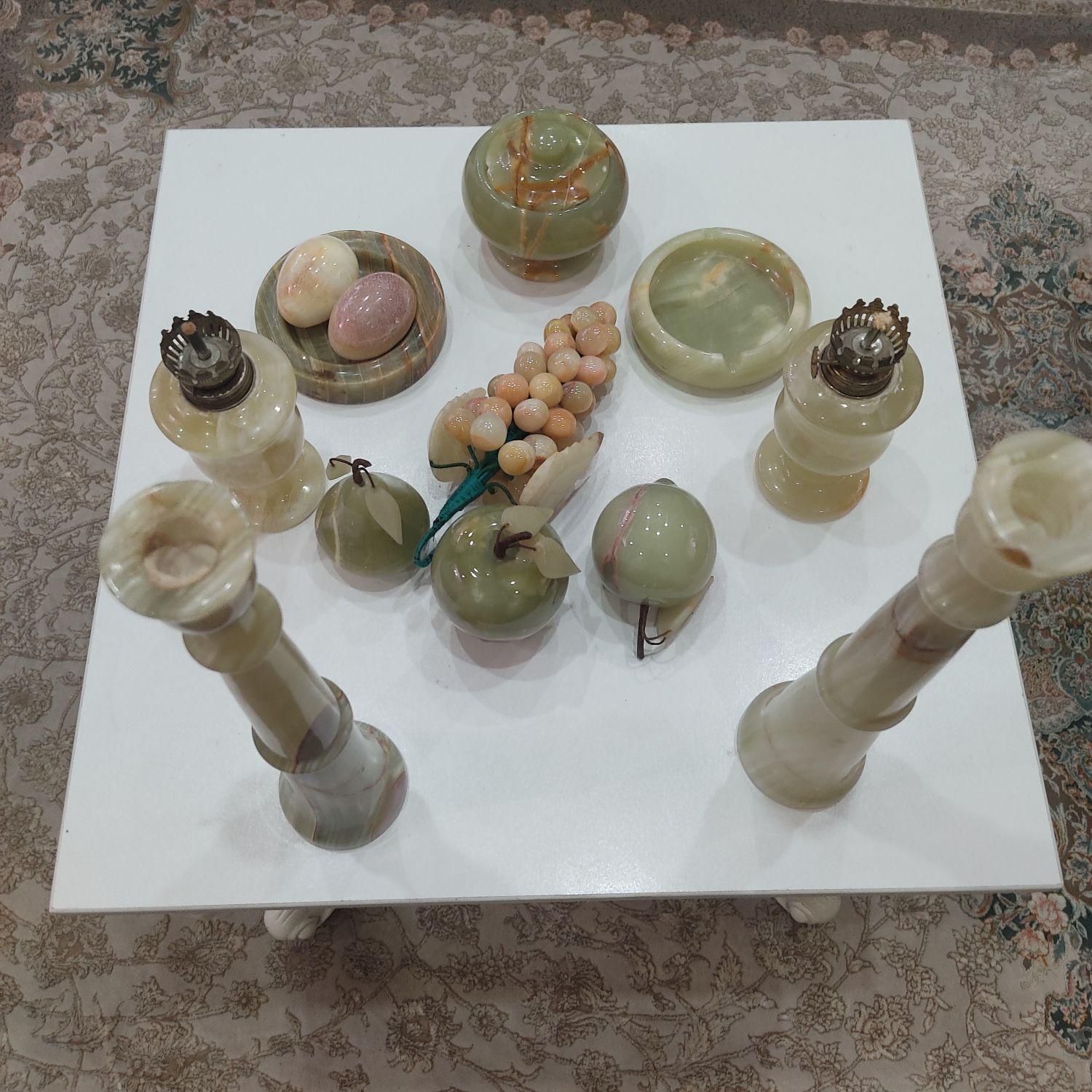 شمعدان ومیوه وچراغ نفتی وغیره همه ازجنس مرمرسبز|کلکسیون و سرگرمی|رشت, رودباری|دیوار