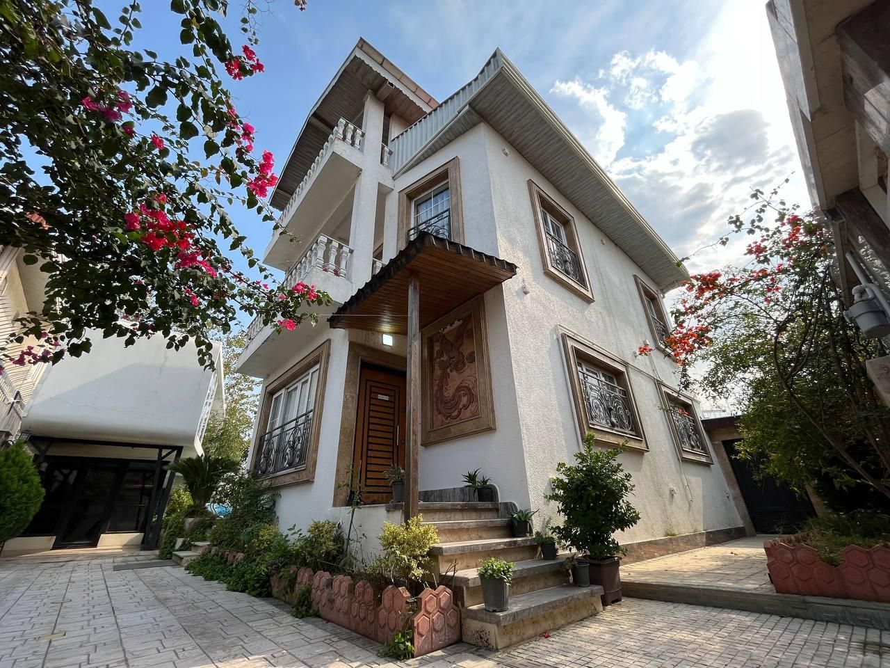 استخردار فول /کنار دریا|اجارهٔ کوتاه‌مدت ویلا و باغ|کوچصفهان, |دیوار