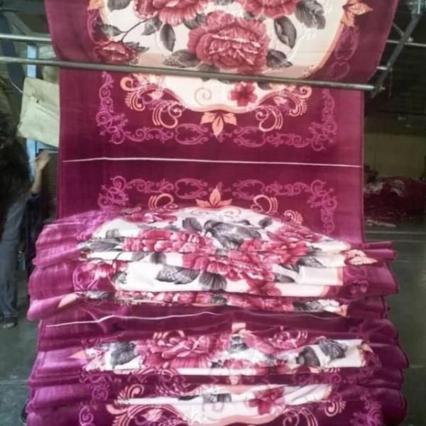 پتو دونفره دوبل|رختخواب، بالش، پتو|اسلامشهر, شهرک الهیه|دیوار