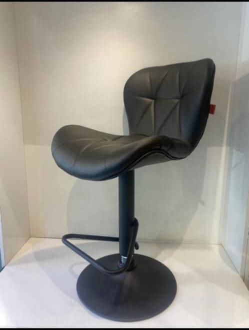 صندلی اپن کف چرم پشت لوزی مغزی ارتفاع۸۵جک روغنیt12|میز و صندلی غذاخوری|مشهد, عبادی|دیوار