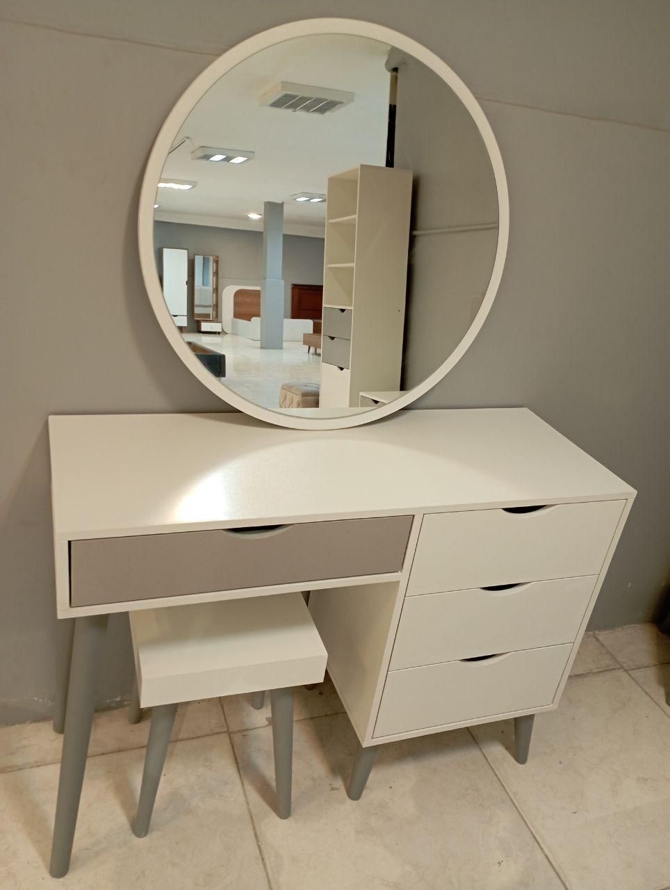 میز آرایش فانتزی بارلی|جاکفشی، کمد، دراور|مشهد, آزادشهر|دیوار