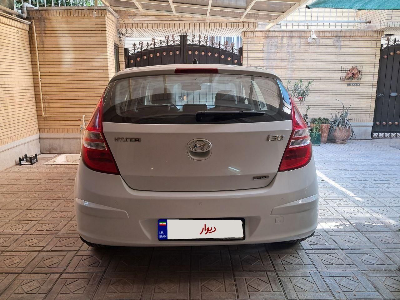هیوندا i30|خودرو سواری و وانت|اصفهان, باغ زرشک|دیوار
