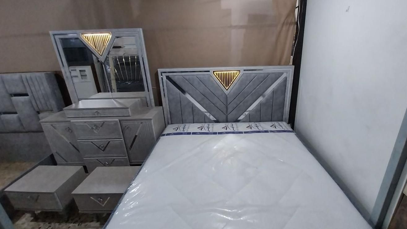 سرویس تخت خواب مدل V|تخت و سرویس خواب|خمینی‌شهر, |دیوار