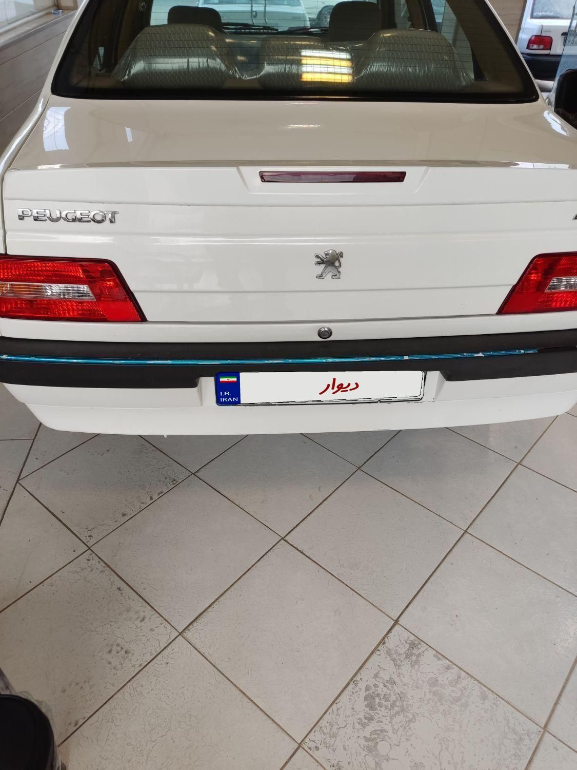 پژو 405 SLX موتورTU5، مدل ۱۳۹۷|خودرو سواری و وانت|شیراز, ارم|دیوار