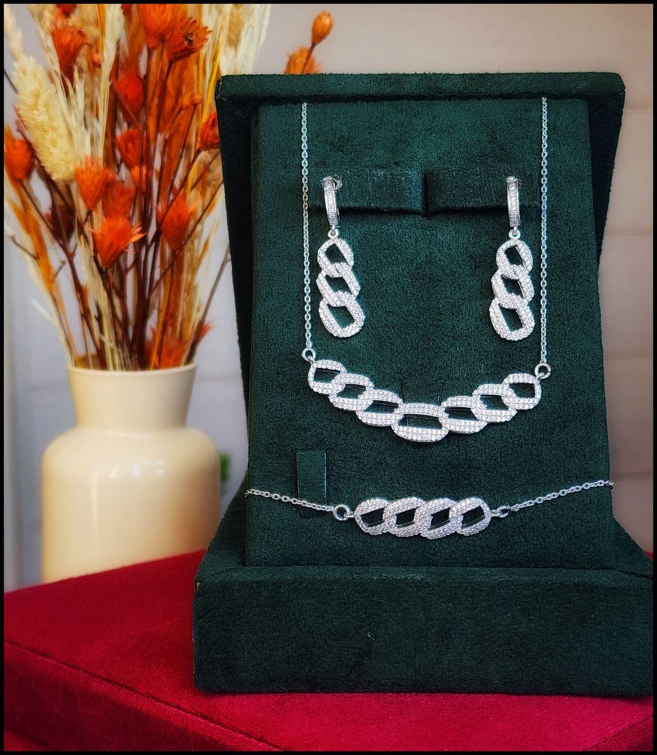 سرویس کارتیه نقره بدون دستمزد کارگاه نقره رضازاده|بدلیجات|تبریز, |دیوار