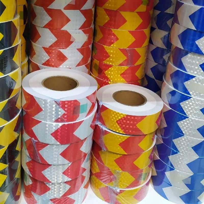 شبرنگ نواری خط کشی کف پارکینگ|تابلو، نقاشی، عکس|تهران, حسن‌آباد|دیوار