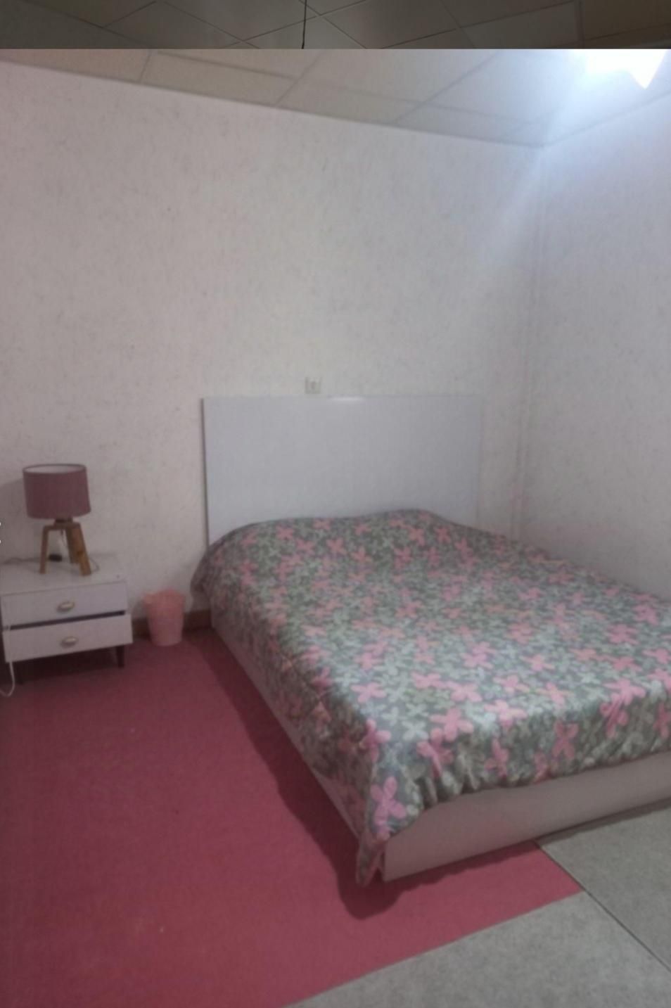 منزل مبله تایمی /روزانه/ماهانه ۲۴پاسخگوپارکینگدار|اجارهٔ کوتاهمدت آپارتمان و سوئیت|شیراز, تحویلی|دیوار