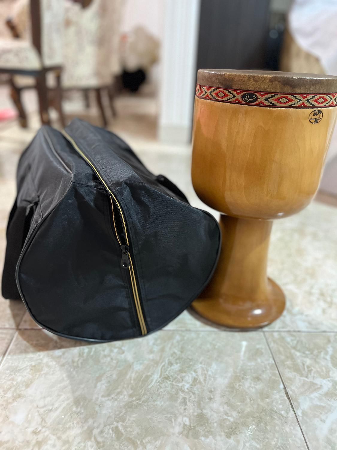 تنبک|درام و پرکاشن|ساری, |دیوار
