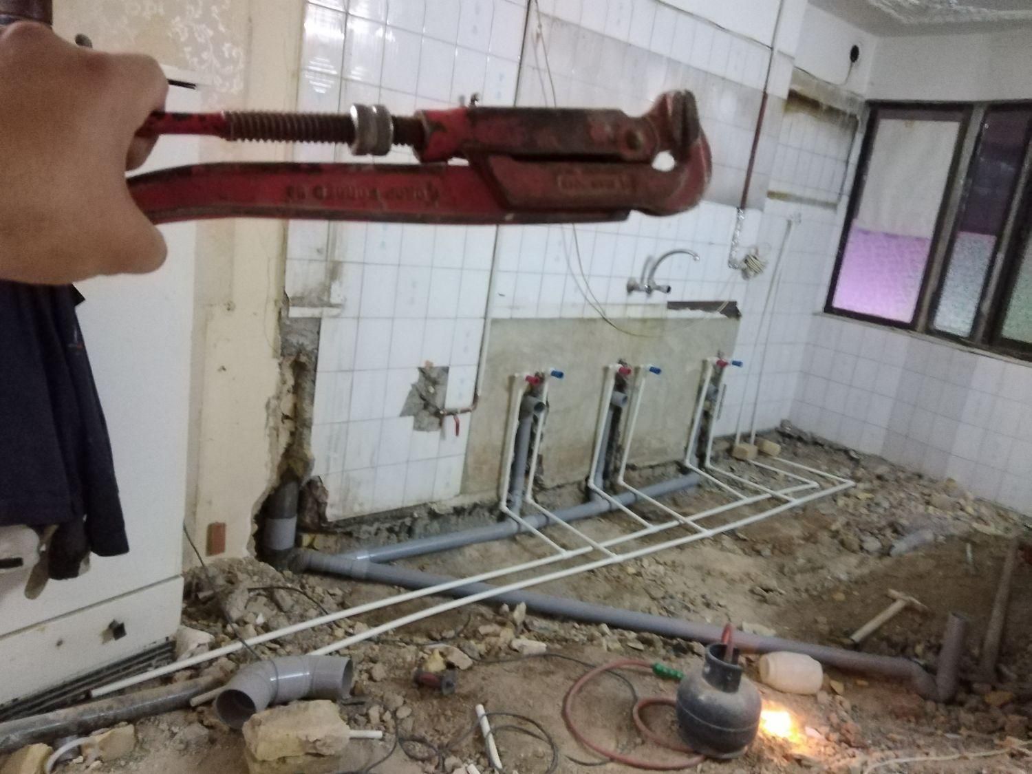 لوله کشی شوفاژ پکیج آب فاضلاب ترکیدگی ونم زدگی و.|خدمات پیشه و مهارت|مشهد, سجاد شهر|دیوار