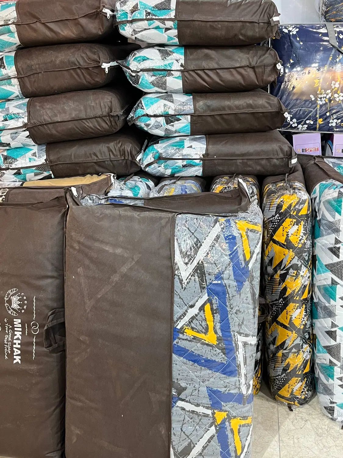 تشک طبی وفنری طرح ویژه فرهنگیان|رختخواب، بالش، پتو|لشت نشا, |دیوار