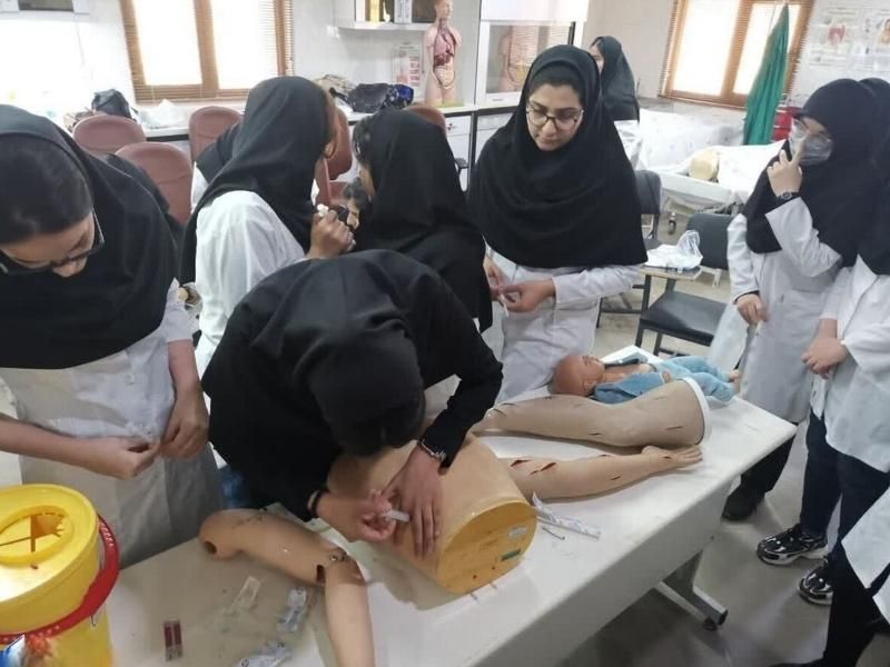 فوریتهای‌پزشکی(تزریقات،کمک‌های‌اولیه،پانسمان|خدمات آموزشی|اهواز, کوی پیروزی|دیوار
