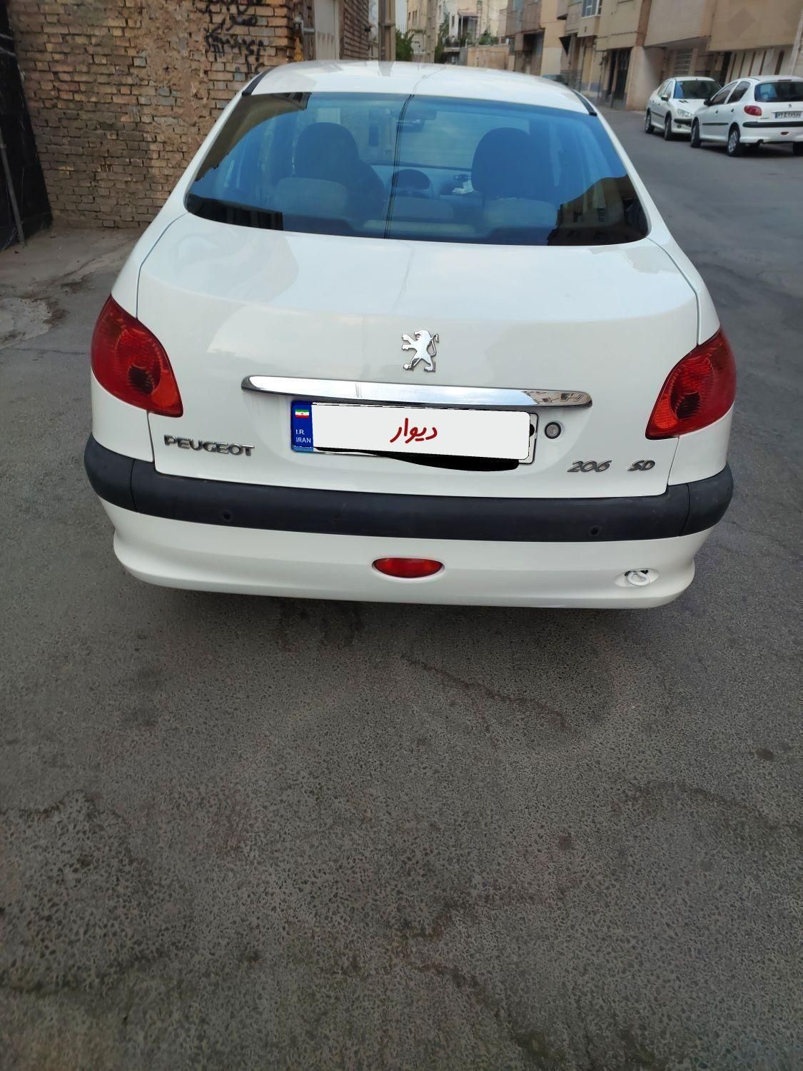 پژو 206 SD V8، مدل ۱۳۹۵|خودرو سواری و وانت|اصفهان, کوی امیریه|دیوار