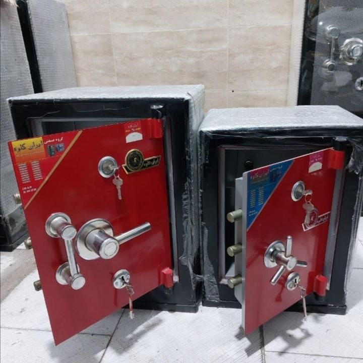 *گاوصندوق گاو صندوق *       (ایران کاوه)|ابزارآلات|مشهد, کوشش|دیوار