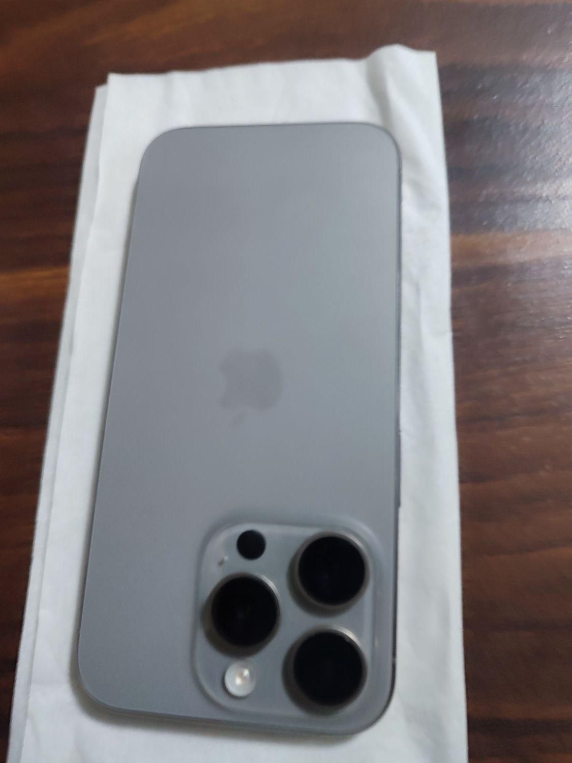 iPhone 15 pro|موبایل|اصفهان, شیخ اشراق|دیوار