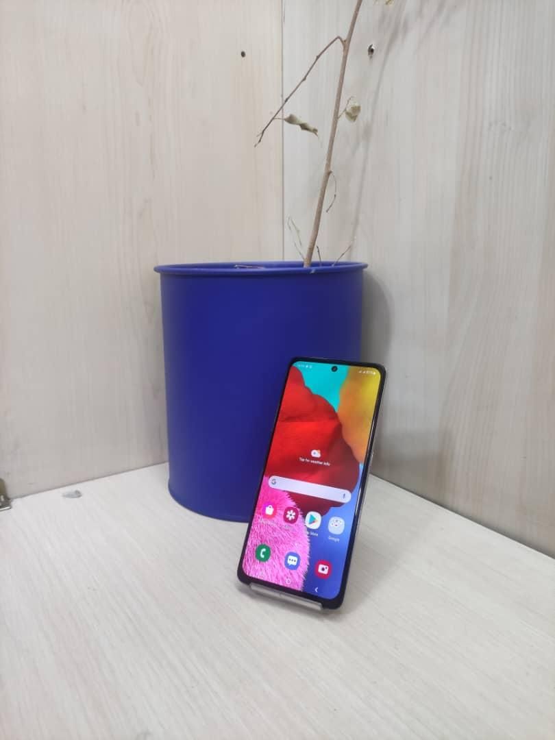 سامسونگ Galaxy A51 با حافظهٔ ۱۲۸ گیگابایت|موبایل|تهران, میدان ولیعصر|دیوار