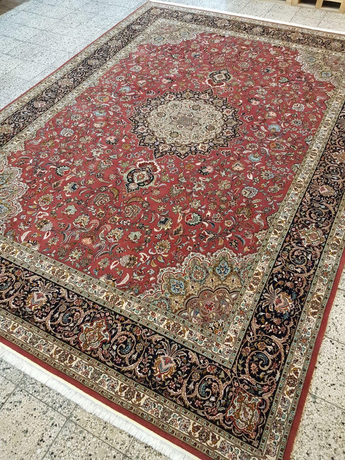 فرش دستباف تبریز ۱۲متری نقشه جوادقلم برهان ۵۰رج پر|فرش|تهران, بازار|دیوار