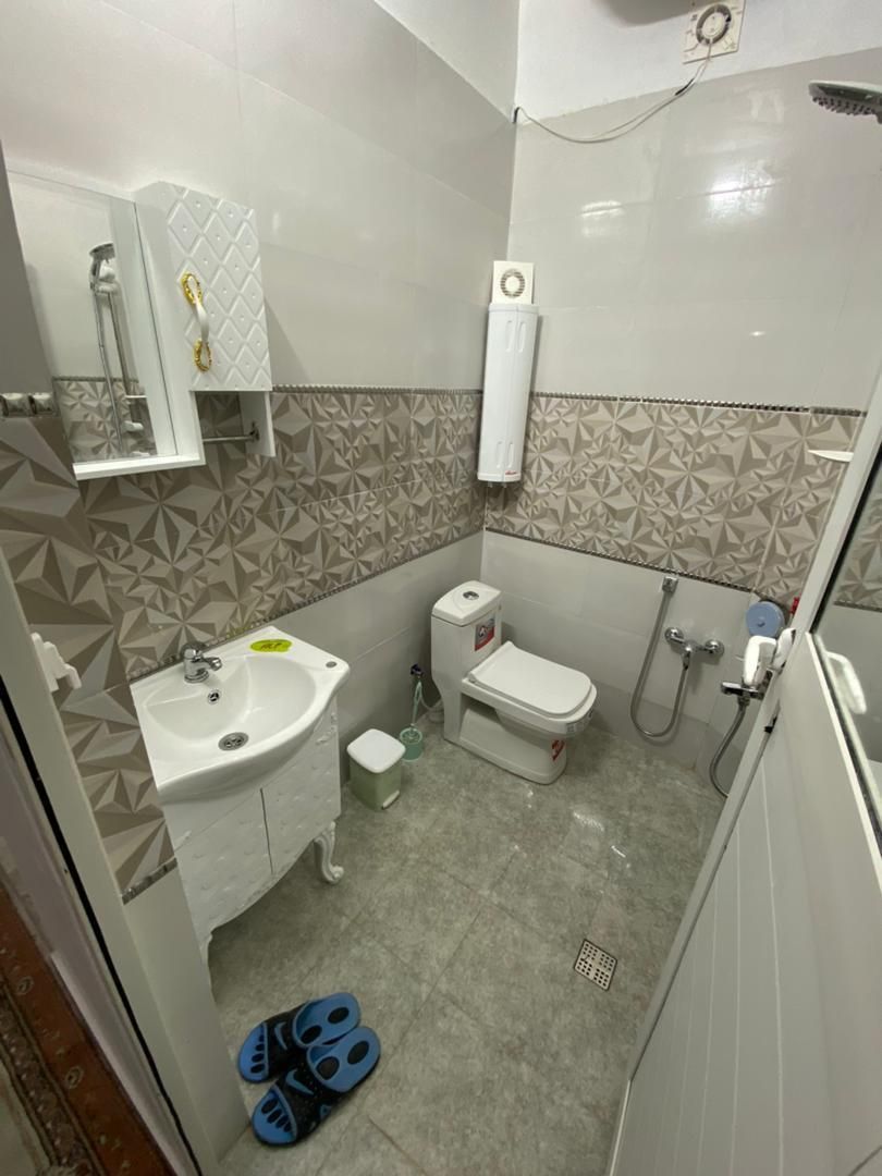 اجاره سویت مبله همکف چهار تخته ،کد تختی۱|اجارهٔ کوتاه‌مدت آپارتمان و سوئیت|تهران, شهرک فردوس (حسینی)|دیوار