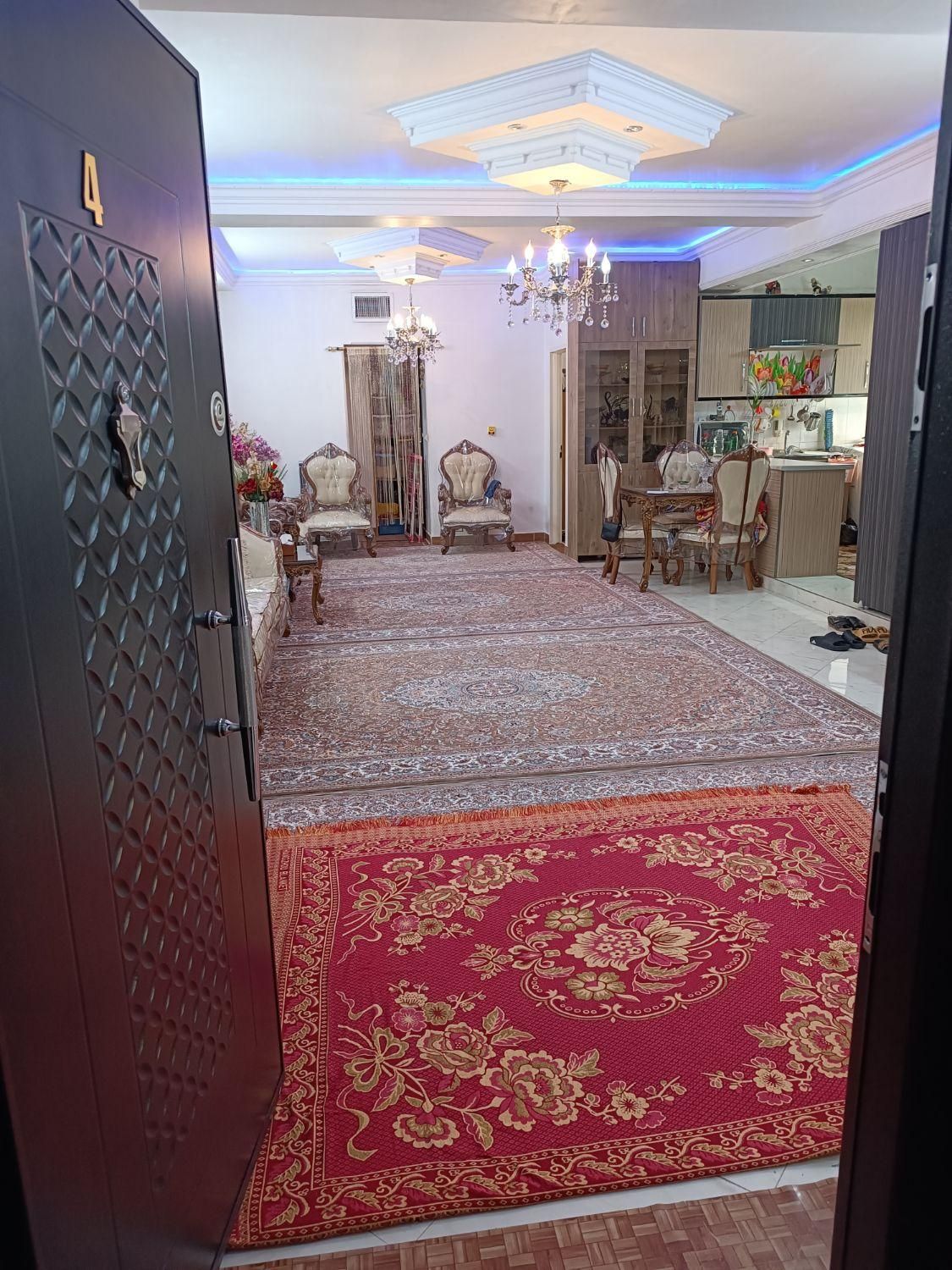 آپارتمان 87 متری دو خوابه|فروش آپارتمان|تهران, دولاب|دیوار