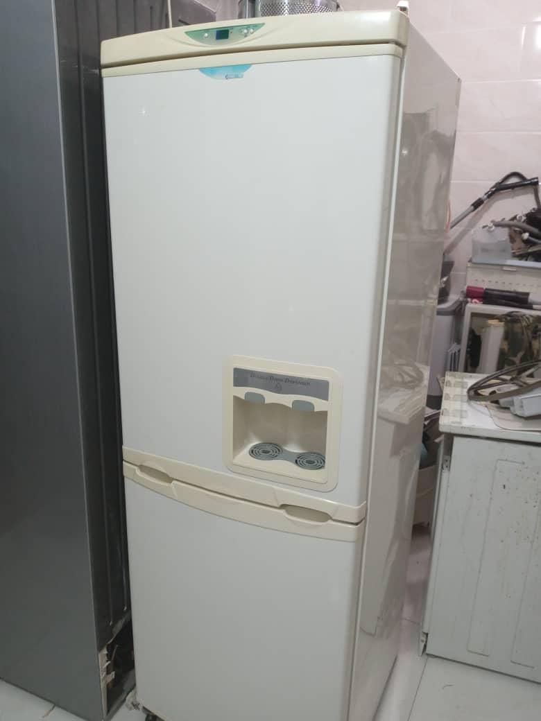 تعمیر انواع یخچال در محل با ضمانت|خدمات پیشه و مهارت|رشت, سعدی (تختی)|دیوار