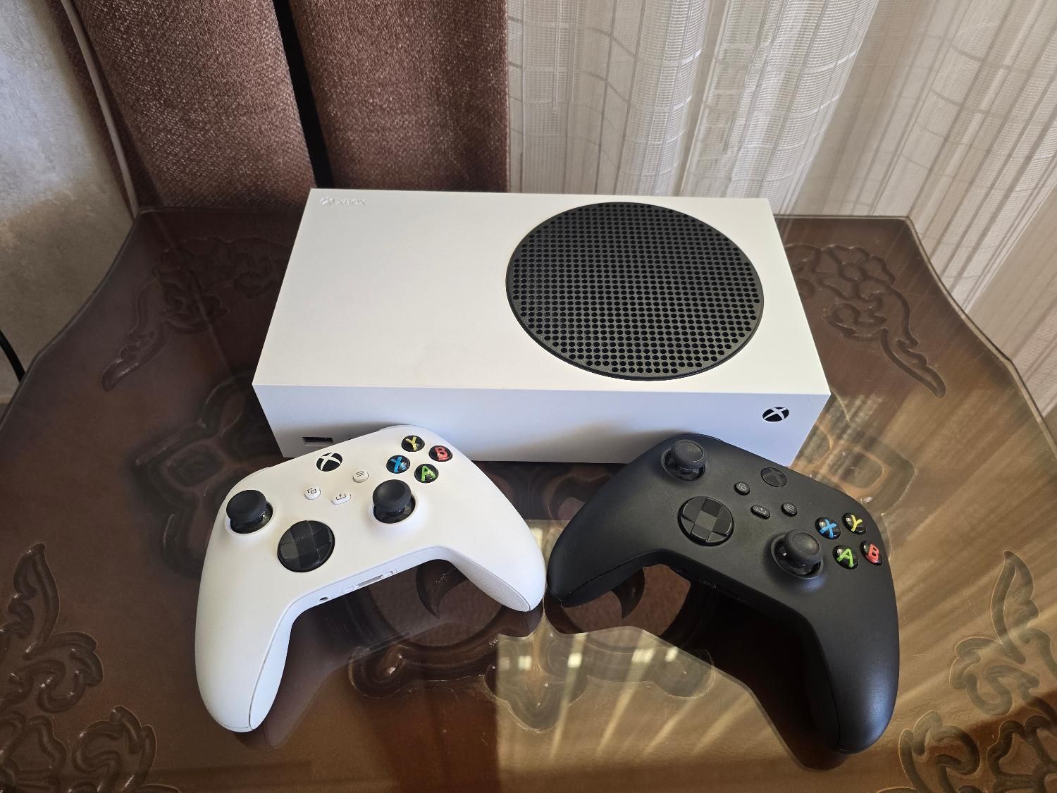 Xbox Series S مثل نو آماده برای گیم‌زنی|کنسول، بازی ویدئویی و آنلاین|کرمان, |دیوار