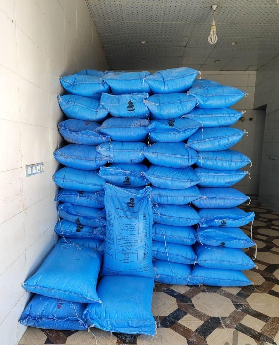 خریدار انواع کود شیمیایی و حواله(خرید و فروش)|خدمات باغبانی و درختکاری|قروه, |دیوار