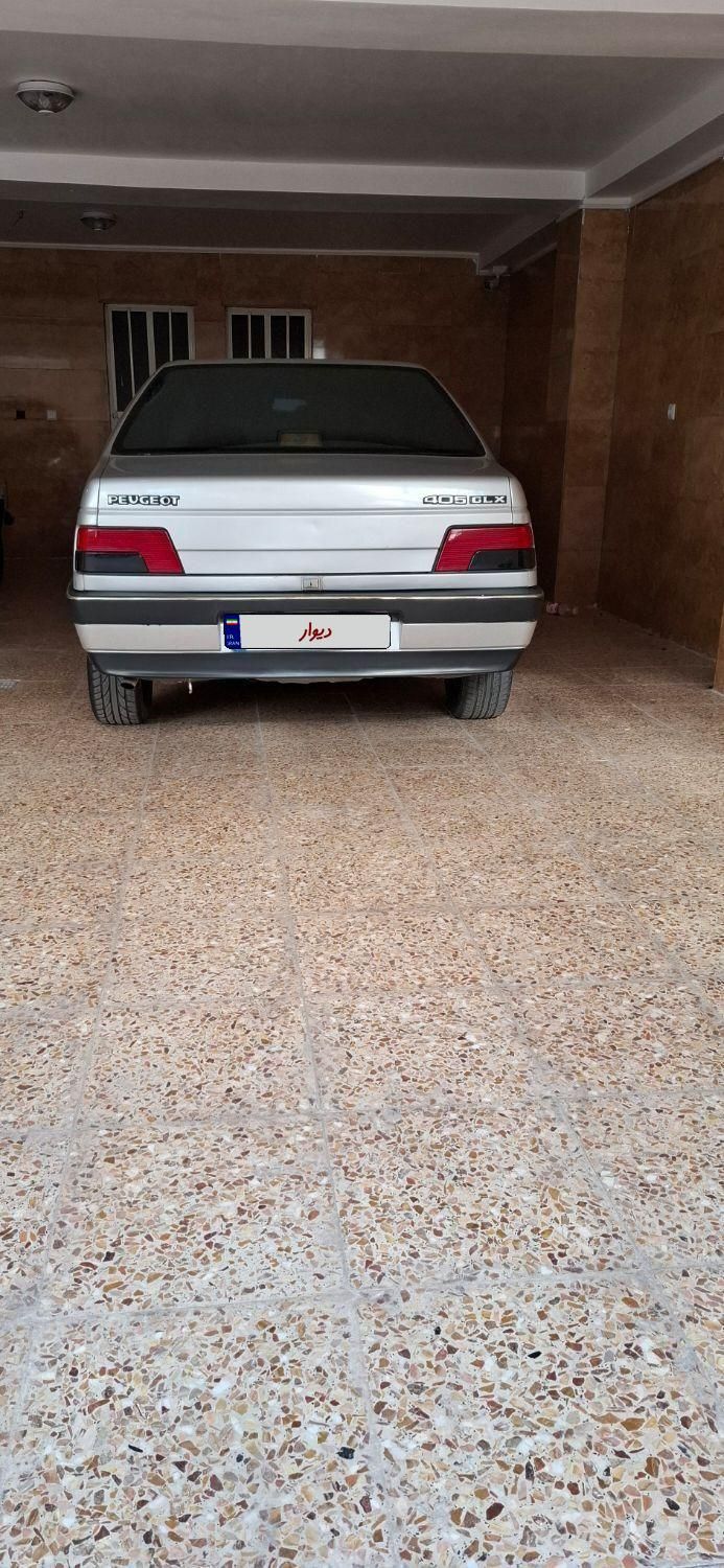 پژو 405 GLX - دوگانه سوز CNG، مدل ۱۳۸۹|خودرو سواری و وانت|قزوین, |دیوار