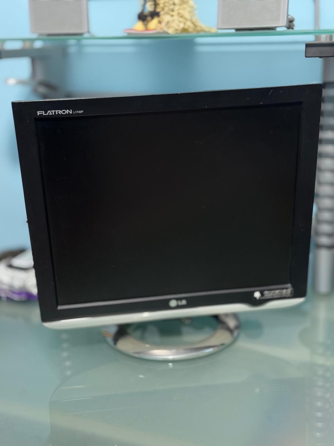 مانیتور ال جی مدل LG L1740P|قطعات و لوازم جانبی رایانه|مشهد, نرگس|دیوار