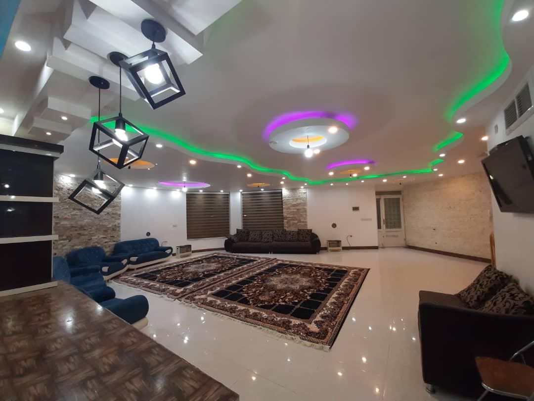 استخر آب گرم|اجارهٔ کوتاه‌مدت ویلا و باغ|شیراز, گویم|دیوار